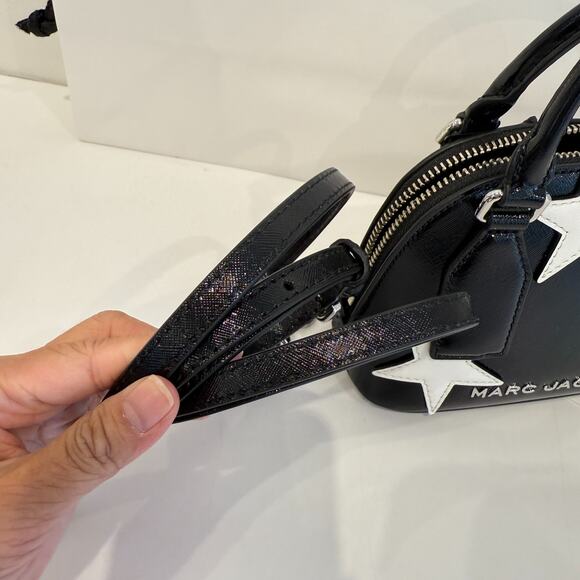 Marc Jacobs Mini Dome Tote Crossbody 4R5SMN005S02 Black - Picture 2 of 16